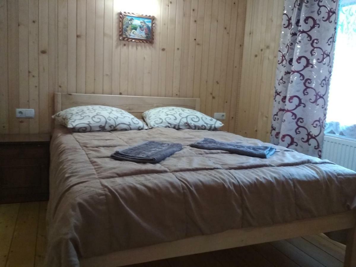Na Horbyku Hotel Tatariv Bagian luar foto